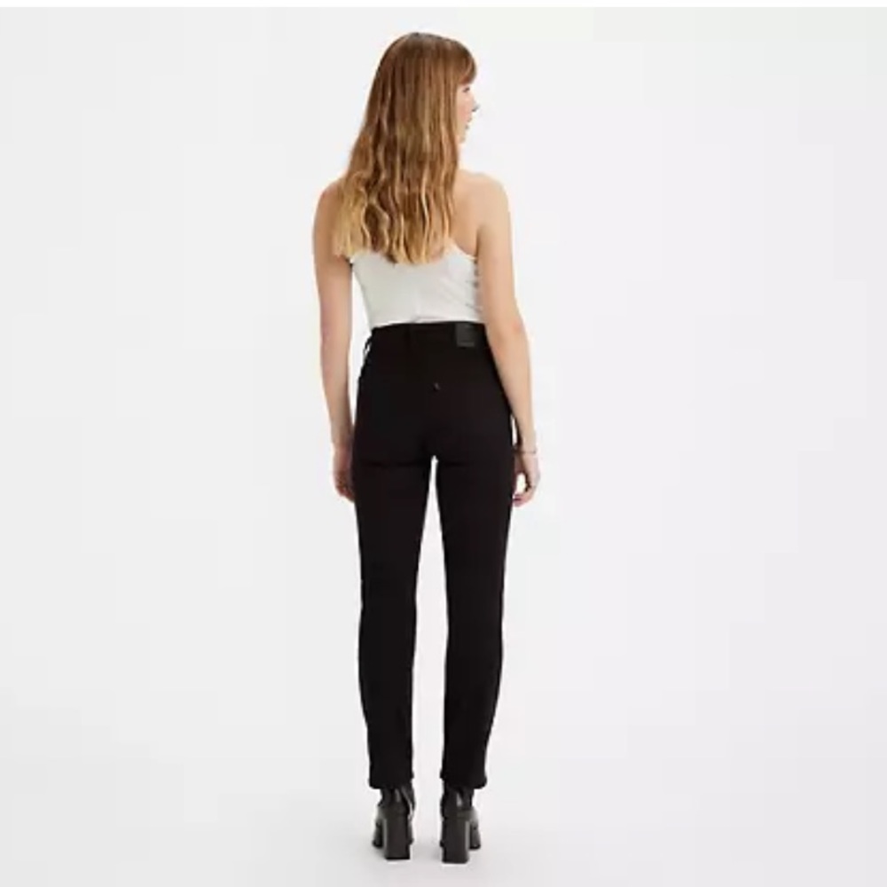 Levi’s 724 straight leg jeans All black